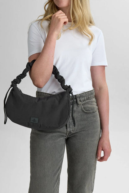 CraveMBG handbag. Black. Recycled polyester. Markberg