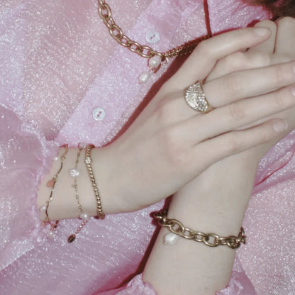 Joy Coin and Pearl bracelet. Waterproof. 18 K. gold plated. Dansk Copenhagen