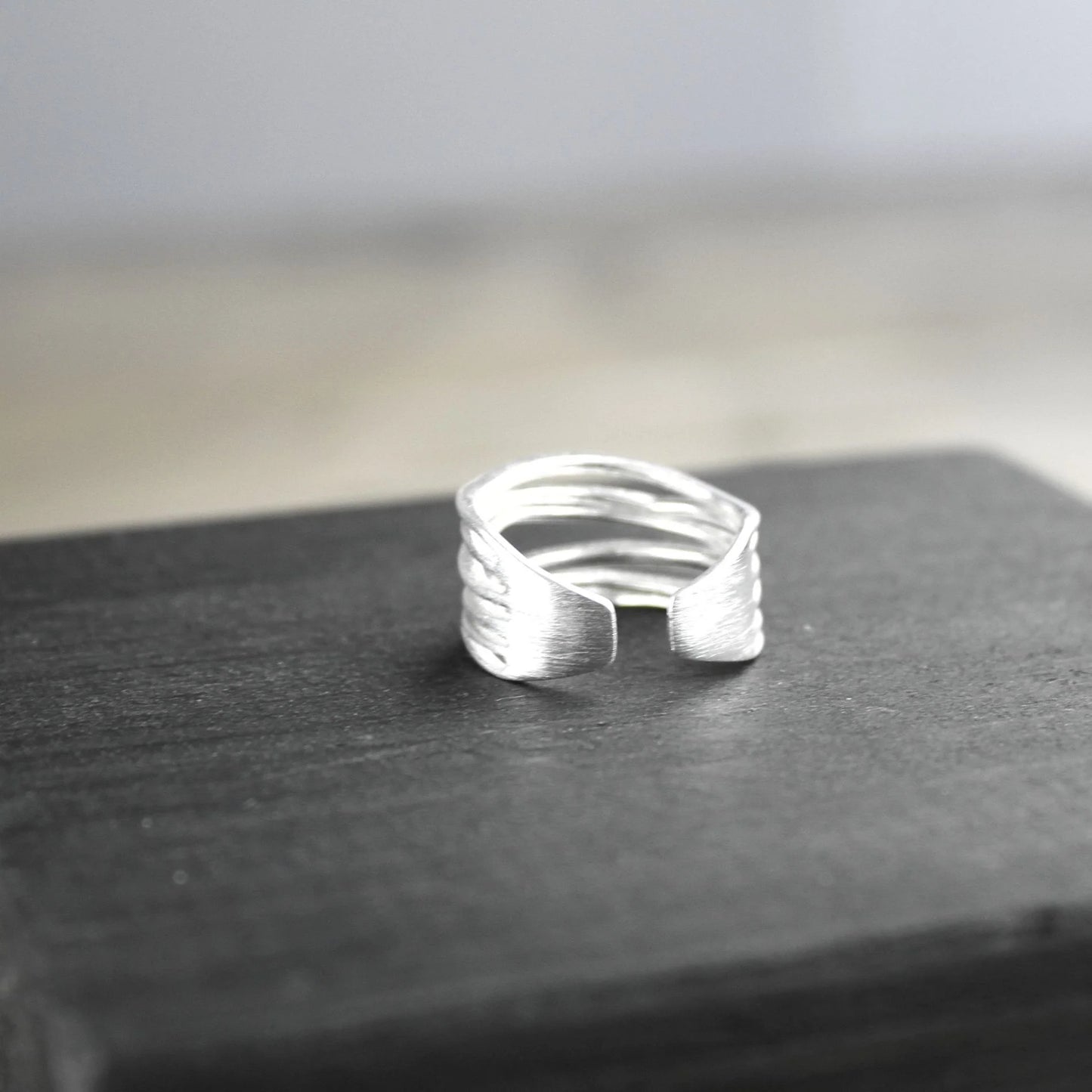 Tara Adjustable Ring. Sølvbelagt. Dansk Copenhagen